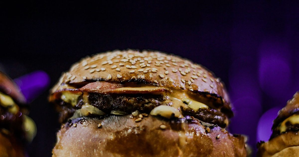 Captura de la web de CRAV Burgers